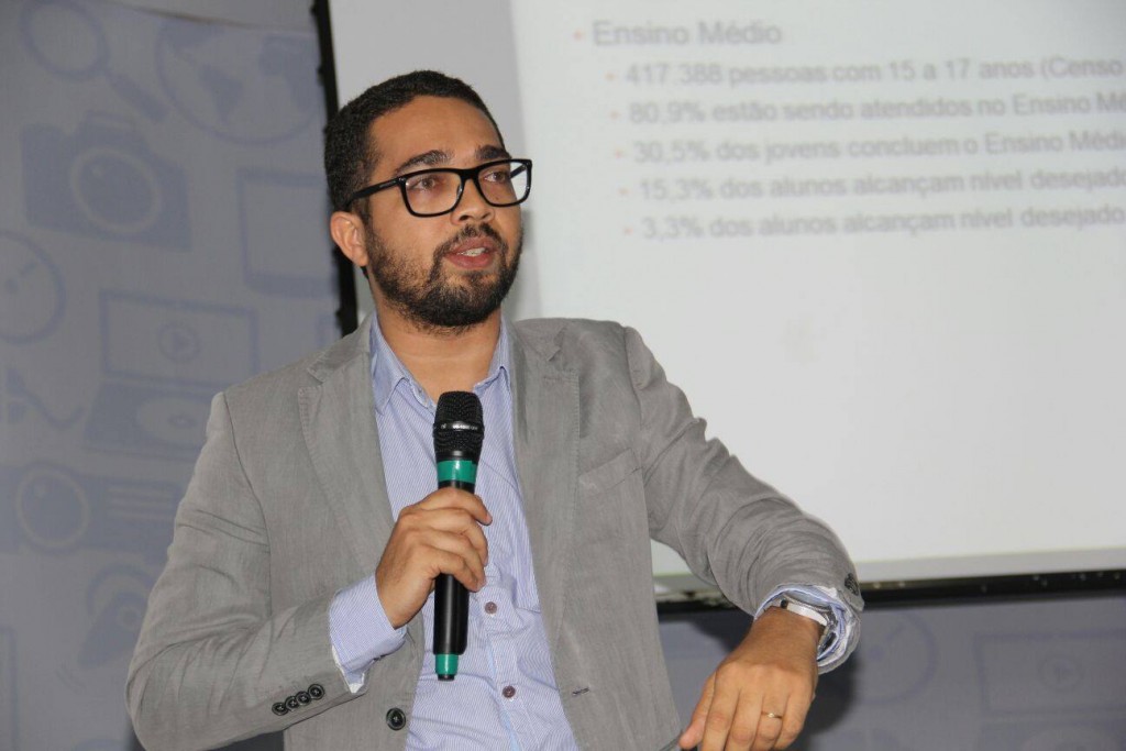 12299872_10205357594164000_1185337339_o