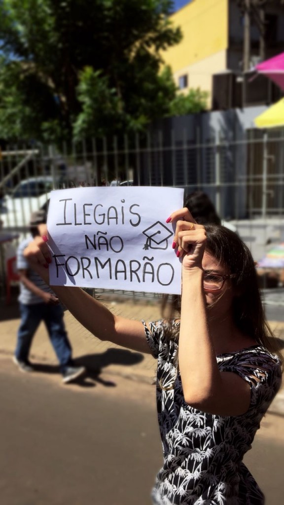 Ilegais não formarão