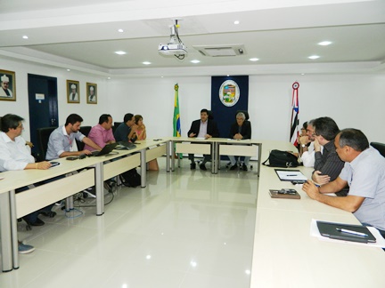 Sistemas de informatização acadêmica são apresentados na UEMA