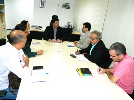 UEMA e Secretaria de Agricultura Familiar discutem cooperação técnica