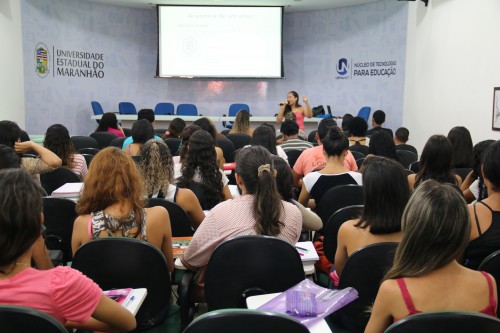 Curso presencial da UEMA adota estratégia inovadora com uso de tecnologias educacionais