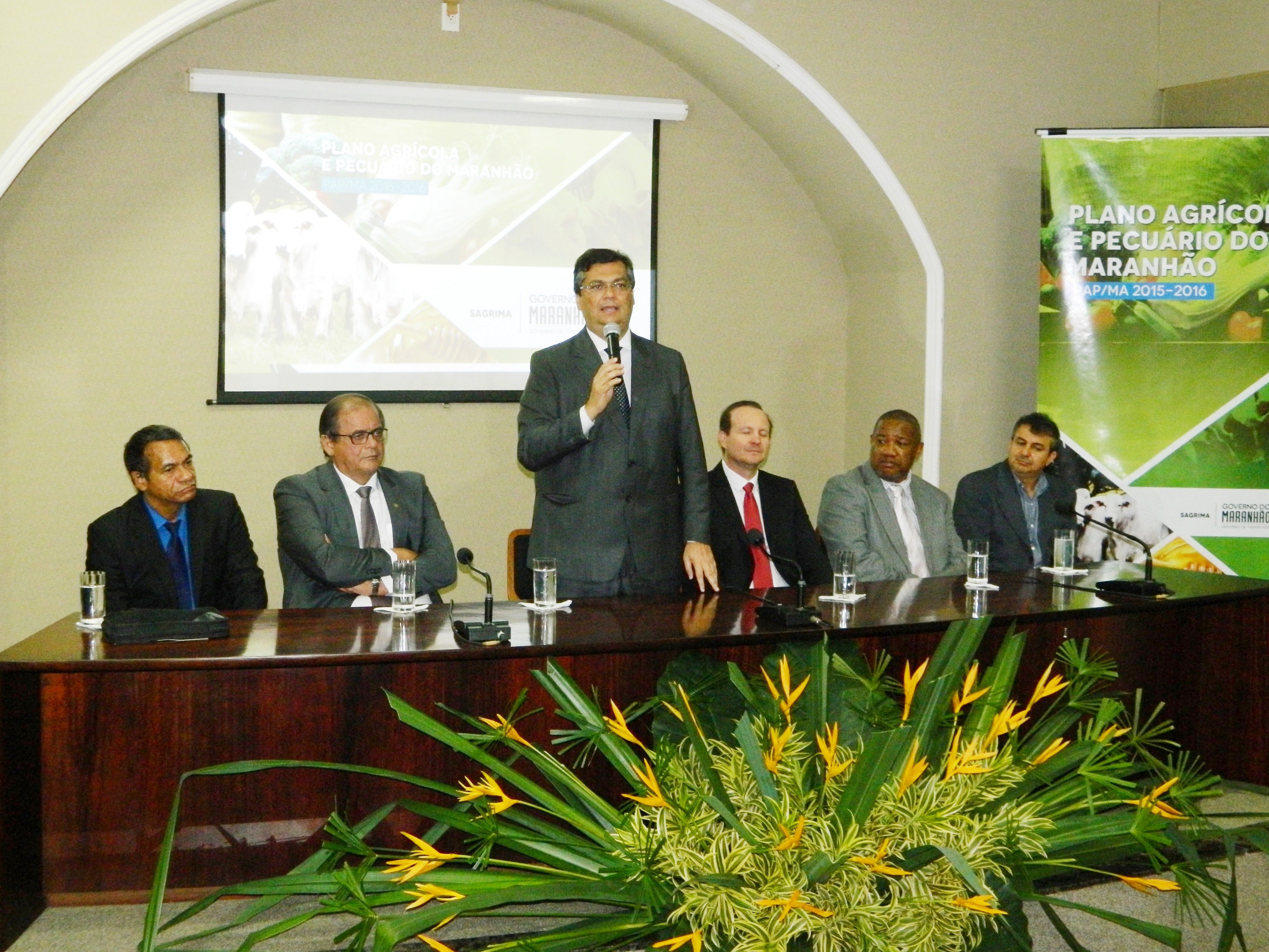 Reitor participa do lançamento do Plano Agrícola e Pecuário do Governo do Estado