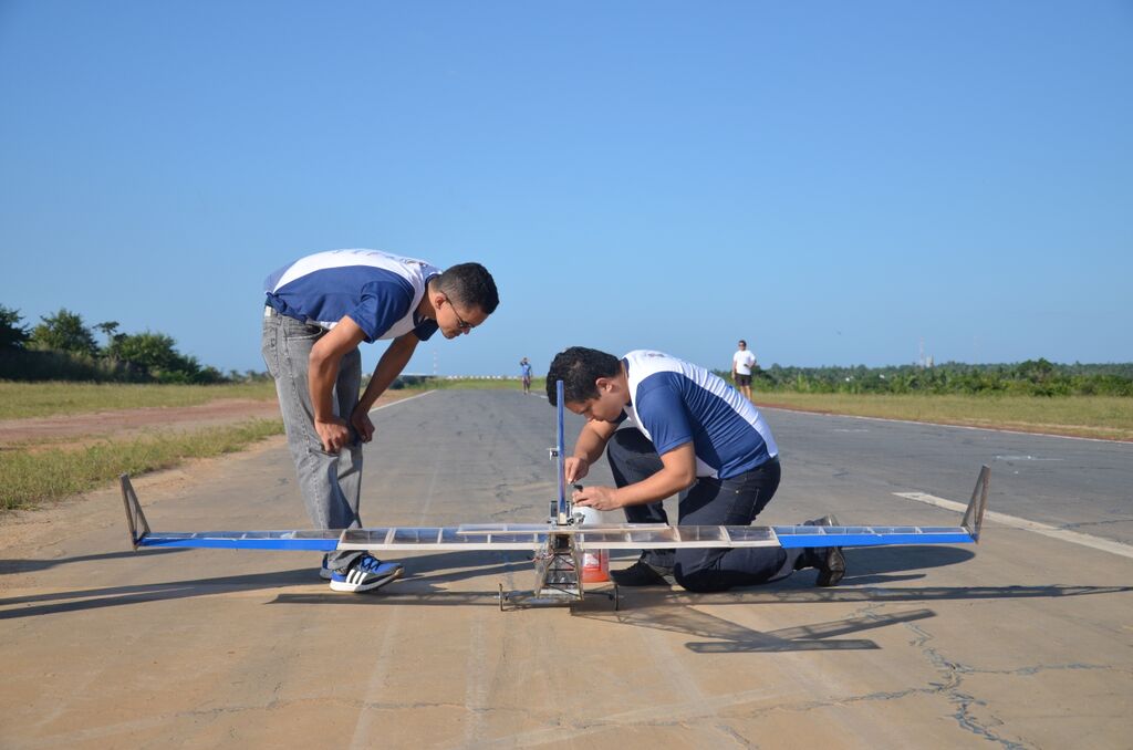 Estudantes da UEMA participarão da maior competição de aerodesign do país