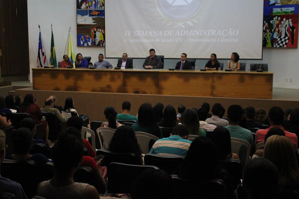 Abertura da Semana de Administração da UEMA destaca os desafios da gestão pública no cenário atual do Brasil