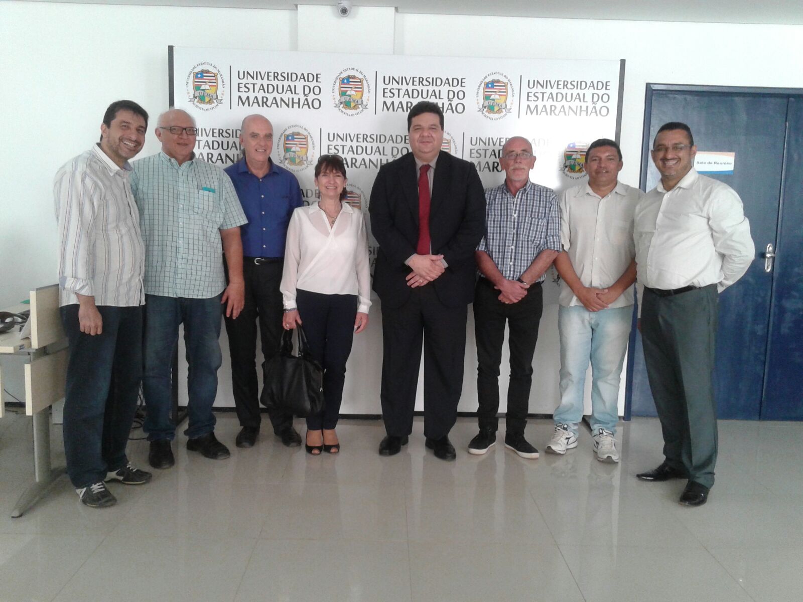 Gestores da UEMA recebem reitor do Uruguai e pesquisadora da Argentina