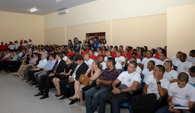 Vasta programação marca o Acolhimento Acadêmico aos alunos de 2016.2