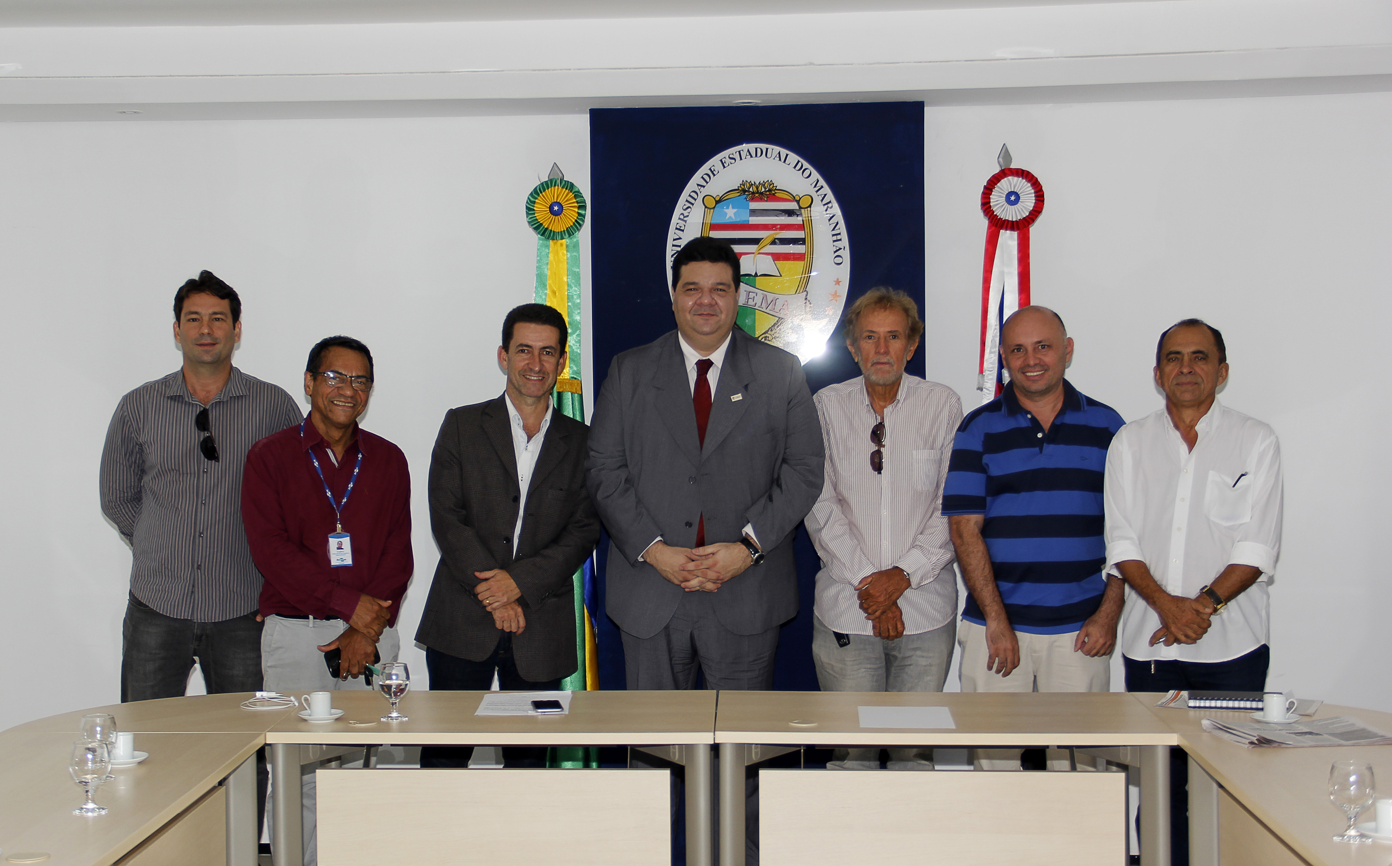 Reitor reúne com representantes do Congresso Brasileiro de Fruticultura