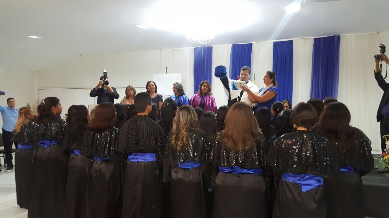 UEMA concede grau a 216 formandos em Timon e Caxias