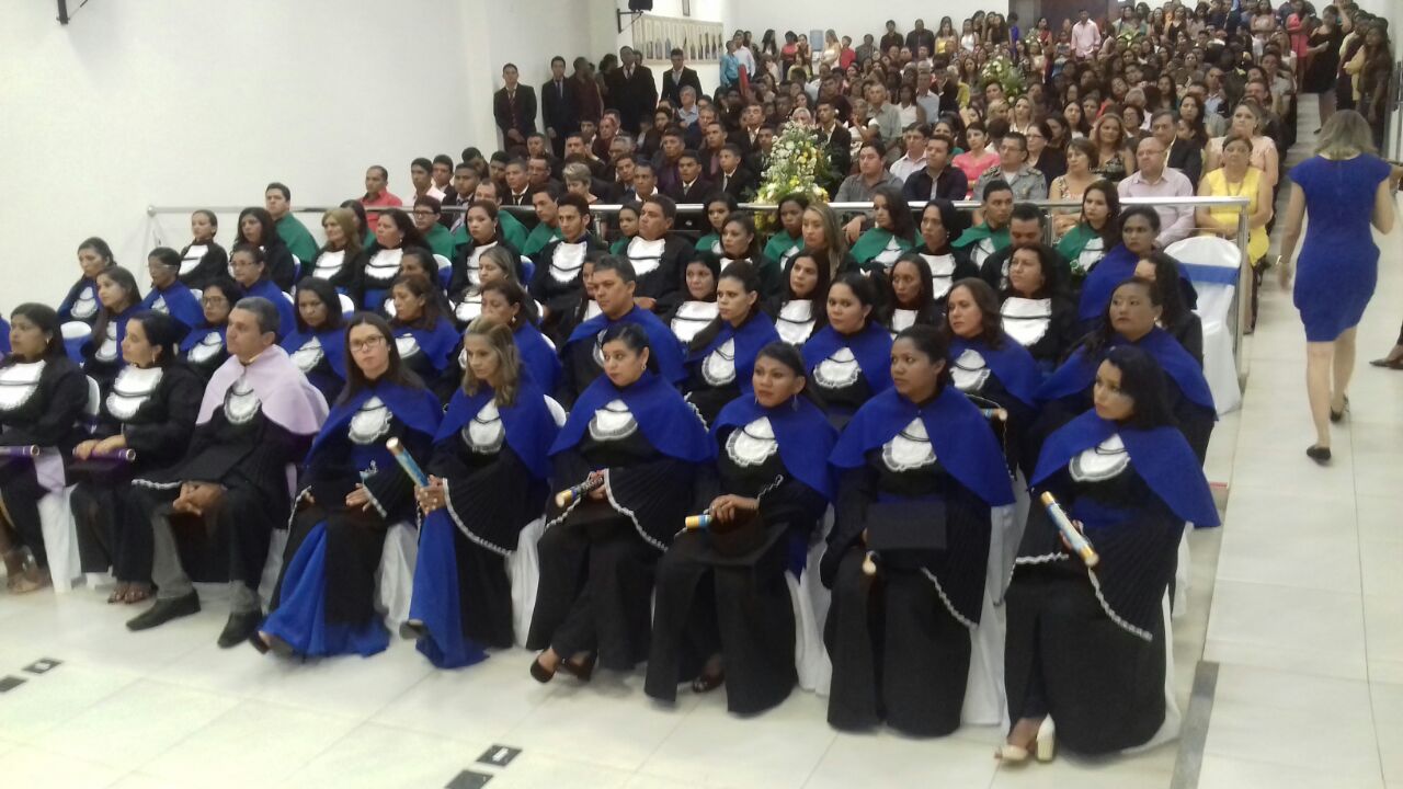 Colação de Grau em São João dos Patos gradua 59  formandos