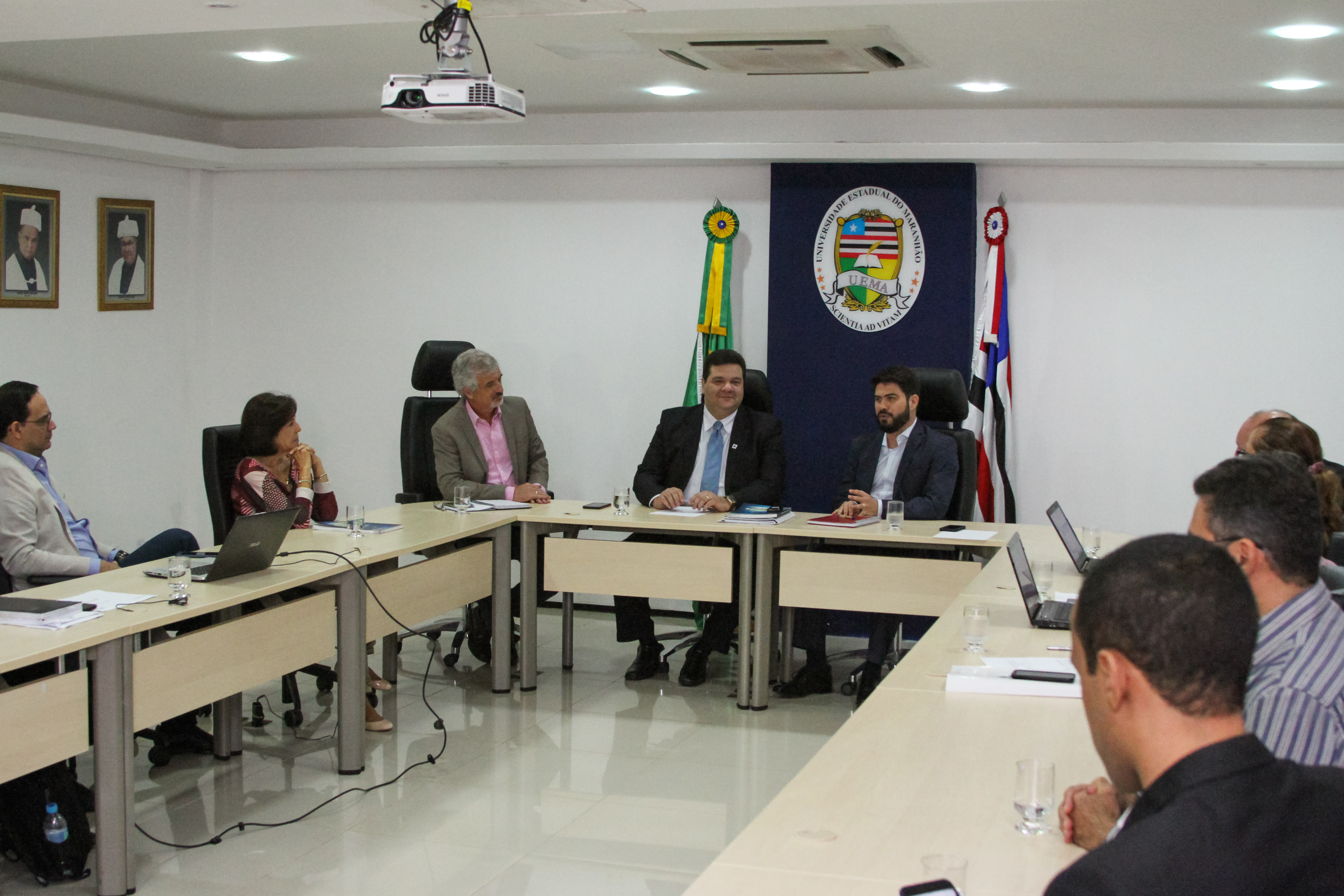 Secretário da SECTI é recebido na UEMA