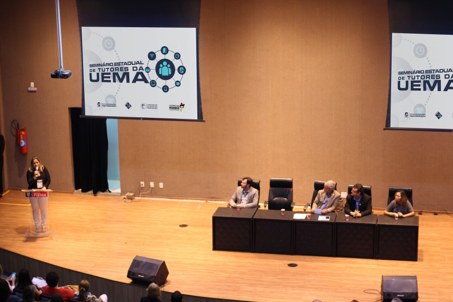 UEMA realiza Seminário Estadual de Tutores no Dia Nacional da EaD