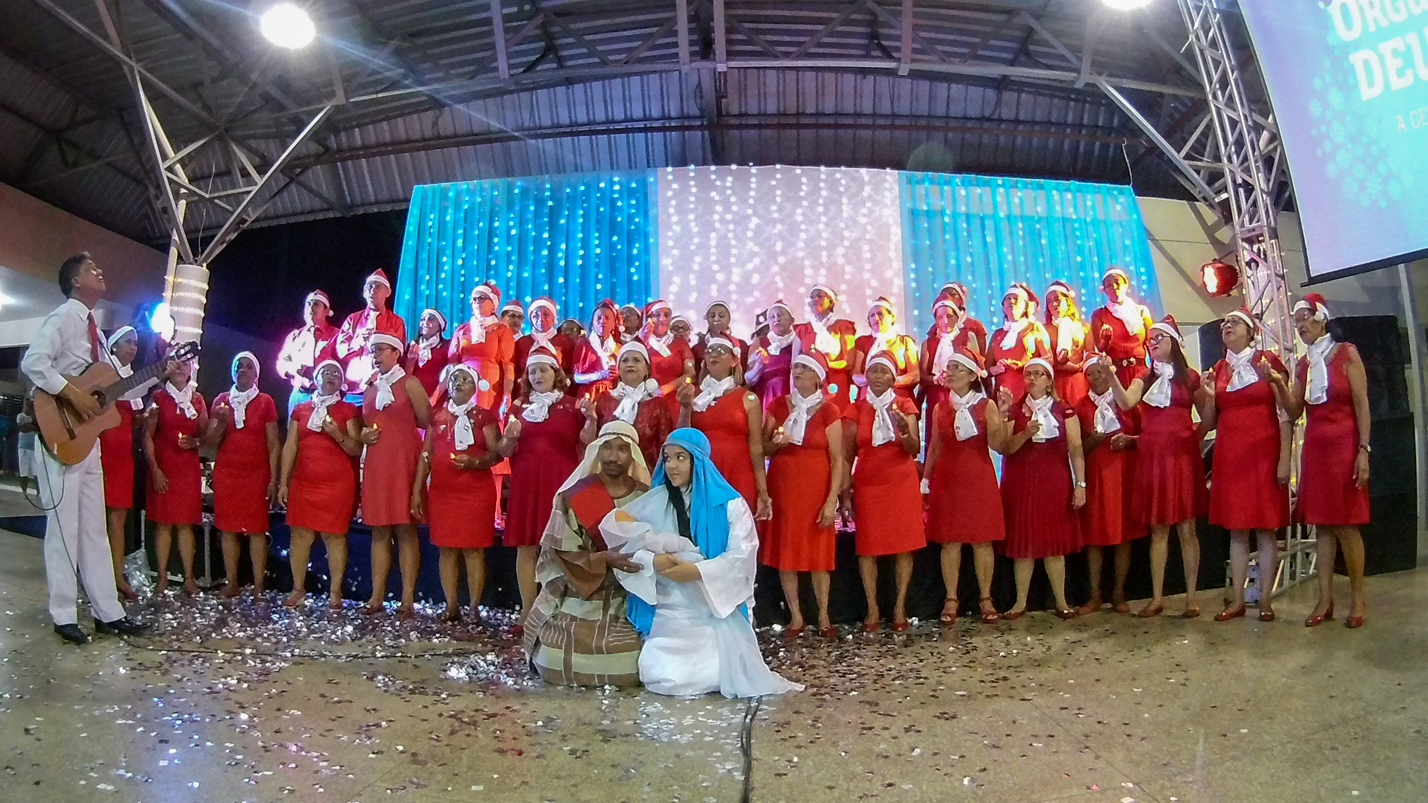 É natal! Professores e funcionários da UEMA confraternizam-se em noite especial
