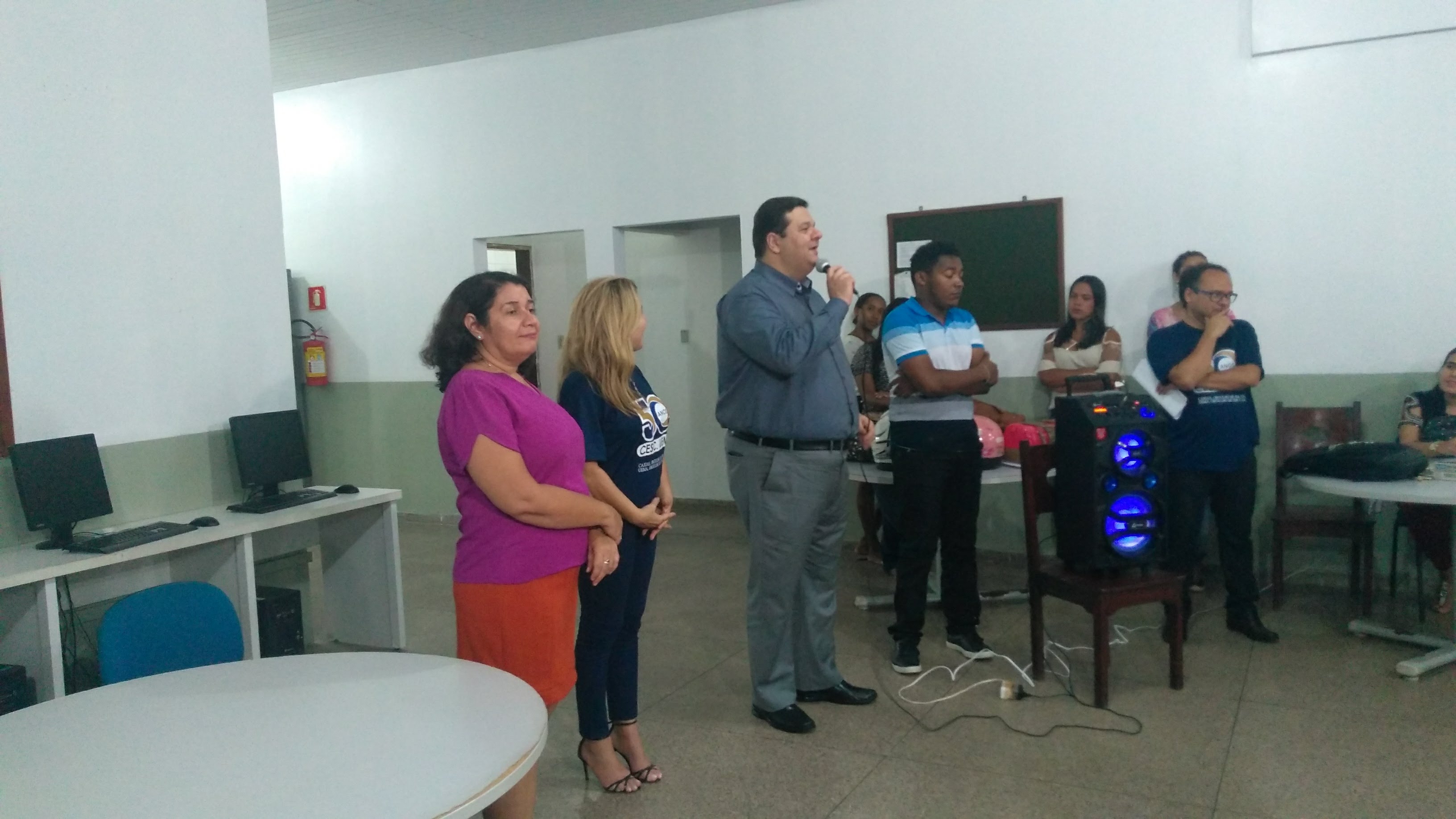 Programa de Assistência Estudantil: Estudantes dos campi Caxias e Timon contemplados com Auxílios assinam termos de compromisso