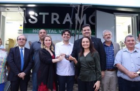 Castramóvel: Centro Cirúrgico Móvel é entregue à UEMA para implantação de programa de esterilização de cães e gatos