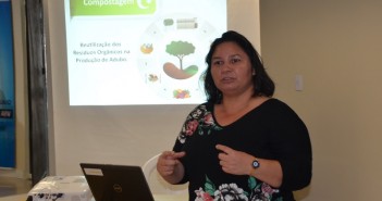 Professora da UEMA ministra minicurso sobre compostagem na PGJ Professora_Uema