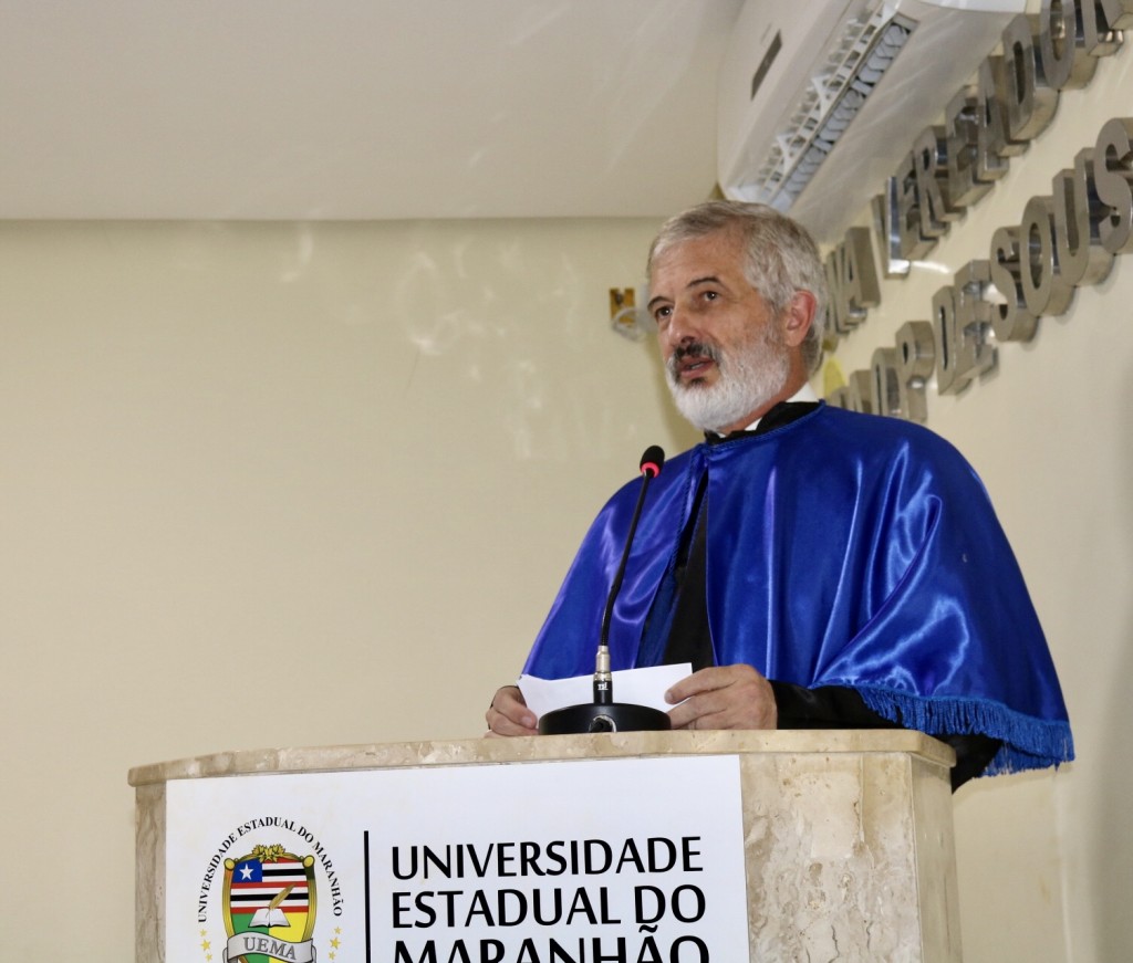 56E5B60F-4112-41DF-AA45-4172A32BADD4