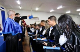 UEMA Campus Codó gradua 19 novos profissionais dos cursos de Administração e Pedagogia