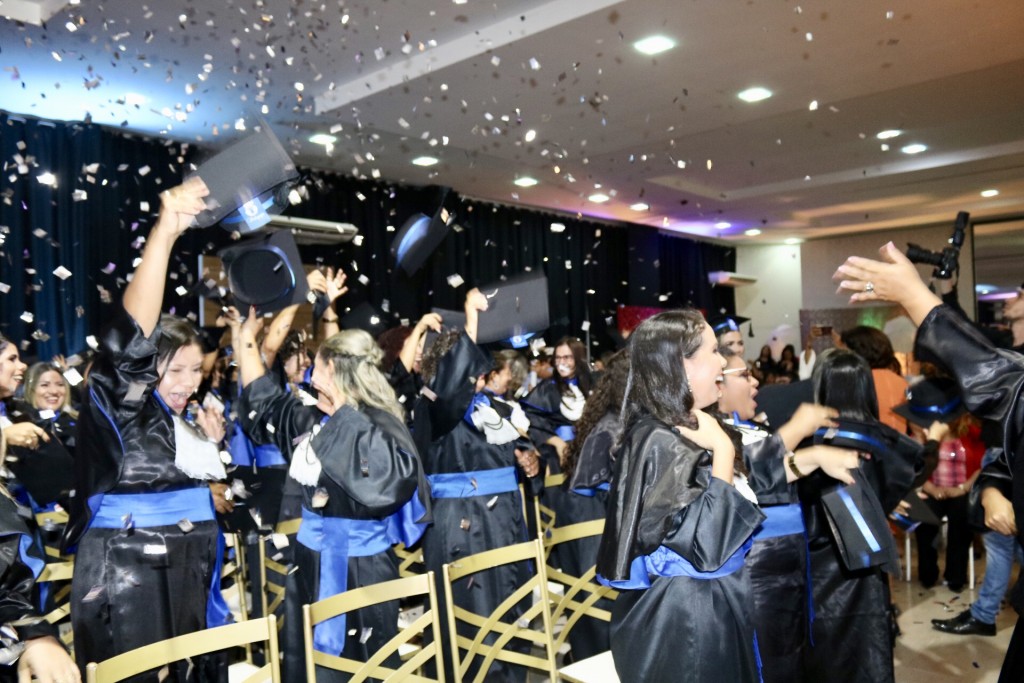 6194932C-8024-469B-970D-9F0B0144C4CD