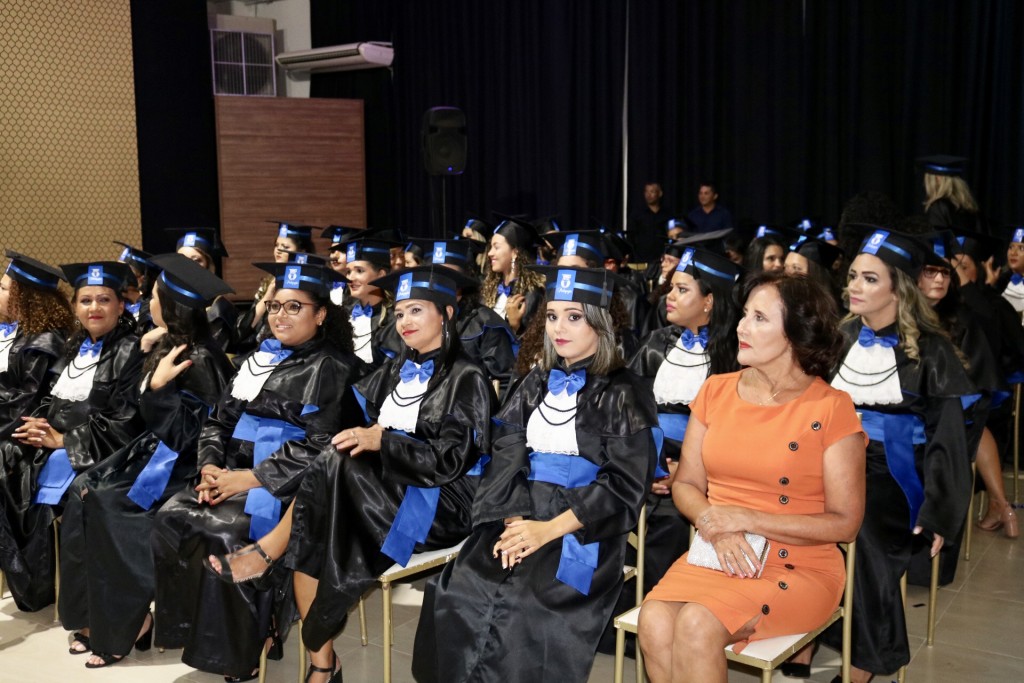 67D205A2-F06D-4FF2-8B0D-3FDEB59070DB