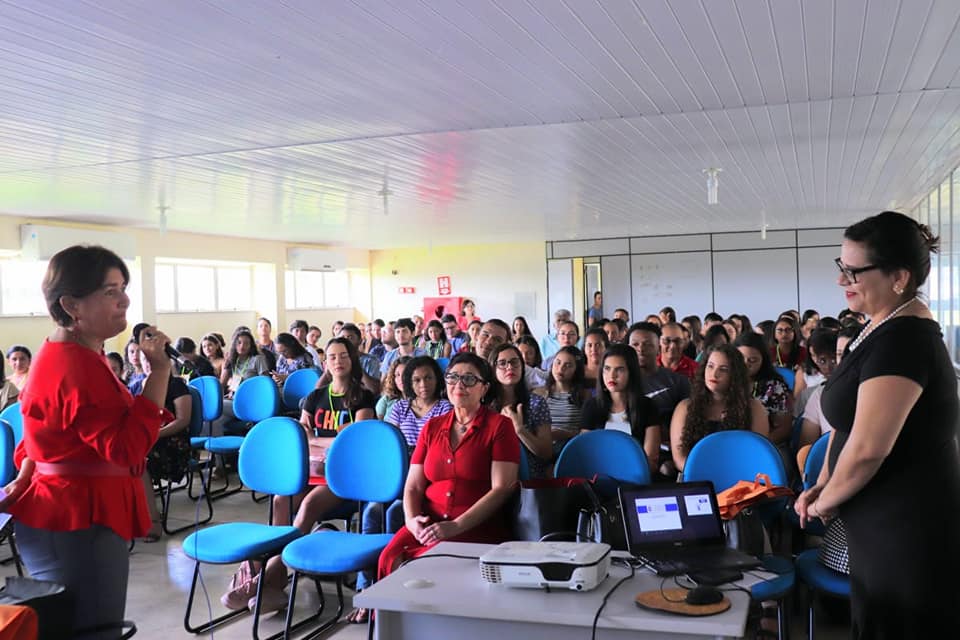 diretora do campus bacabal