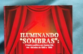 Professor do Campus Caxias realiza pré-lançamento de livro sobre grupo teatral caxiense
