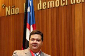 Assembleia Legislativa concede título de cidadão maranhense e medalha “Terezinha Rego” ao reitor da UEMA