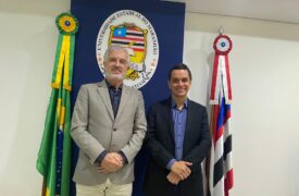 Reitor da UEMA recebe visita do deputado Ricardo Arruda