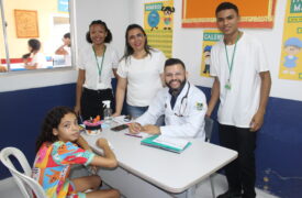 Alunos do Curso de Enfermagem do Campus Caxias realizam atendimento como prática de extensão