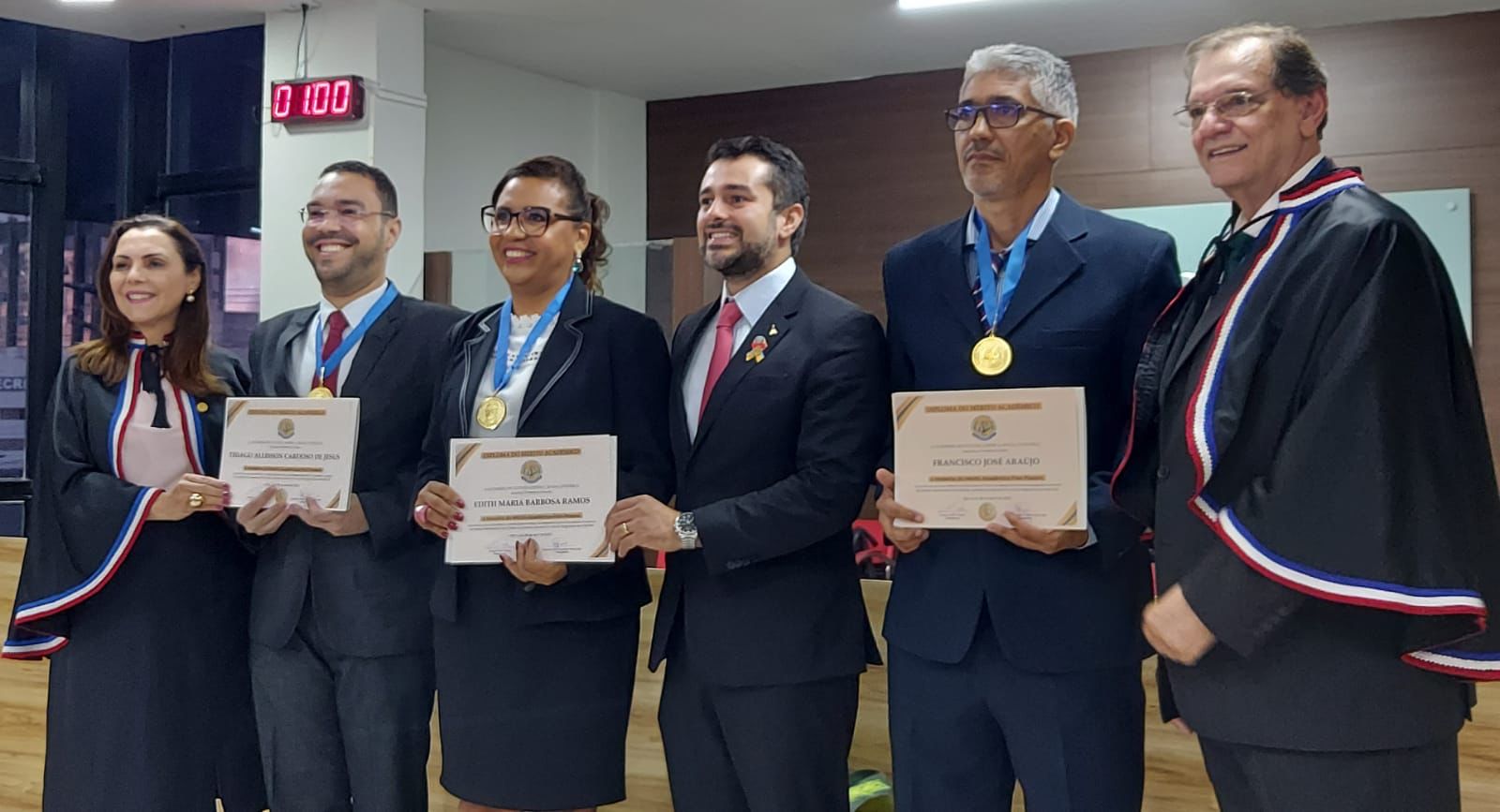 Ex-aluno da Faculdade de Direito da UFMG recebe prêmio de tese na França – Stylus Curiarum