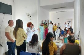 Acadêmicos de Enfermagem do Campus Caxias participam de atividade referente ao Setembro Amarelo.
