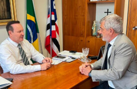Reitor da Uema cumpre agenda com parlamentares da bancada maranhense em Brasília