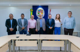 Reitor da Uema recebe visita do deputado Estadual Rafael Leitoa