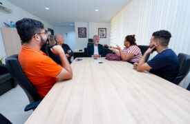 Reitor da Uema recebe representantes da Juventude Socialista do PDT para visita de cortesia