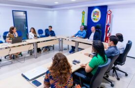 Uema discute políticas para minimizar o abandono de animais no Campus