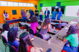 Uema inaugura salas de graduação e pós-graduação no Cecen