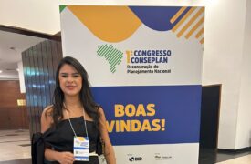 Docente do Campus Timon apresenta artigo no I Congresso do Conseplan