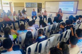 Uema realiza ação de orientação sobre o PAES 2026 em escola da rede pública