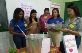 Estudantes de Pedagogia do Programa Ensinar promovem painel criativo e crítico sobre a História da Educação no Brasil