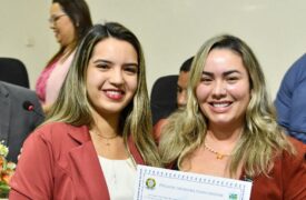 Diretora do Campus Itapecuru Mirim recebe título de Cidadã Itapecuruense