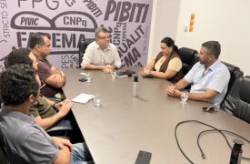 Uema consolida avanços na área de Linguística e Literatura em reunião com coordenador da Capes