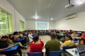 Roda de conversa com alunos do Programa Ensinar debate desafios da gestão educacional no Campus Colinas