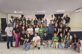 Acadêmicos socializam produções sobre realidade educacional e social em Anapurus